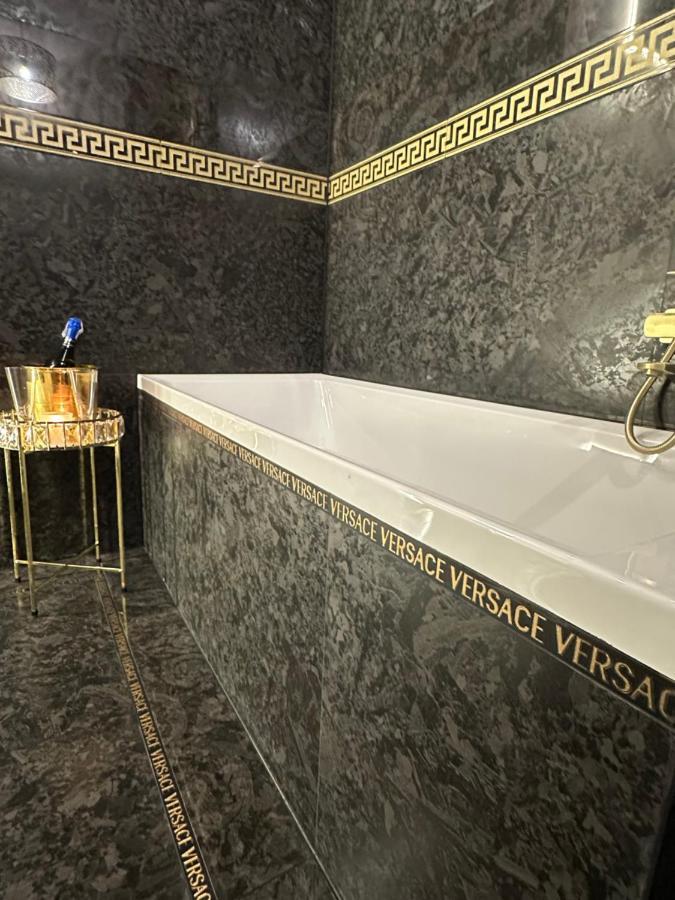 Darkhouse Versace Blue Łódź Eksteriør billede