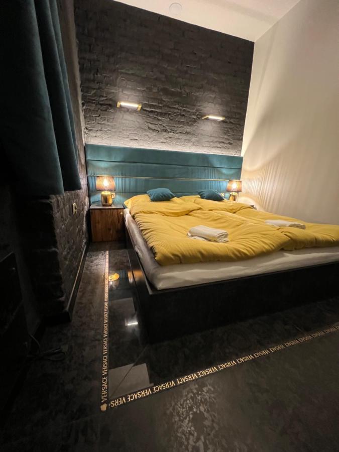 Darkhouse Versace Blue Łódź Eksteriør billede